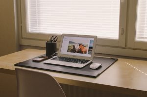 Jalousie Büro